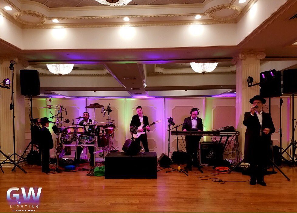 Jewish Music (@jewishmusichook) on Twitter photo Beautiful wedding tonight in BP with <a href="/MichoelSings/">Michoel Schnitzler</a> as lead music by the awesome <a href="/moshekestenbaum/">moshe kestenbaum</a> productions with @pinnylunger & <a href="/yudimon/">yudi simon</a> Beautiful wedding tonight in BP with <a href="/MichoelSings/">Michoel Schnitzler</a> as lead music by the awesome <a href="/moshekestenbaum/">moshe kestenbaum</a> productions with @pinnylunger & <a href="/yudimon/">yudi simon</a>