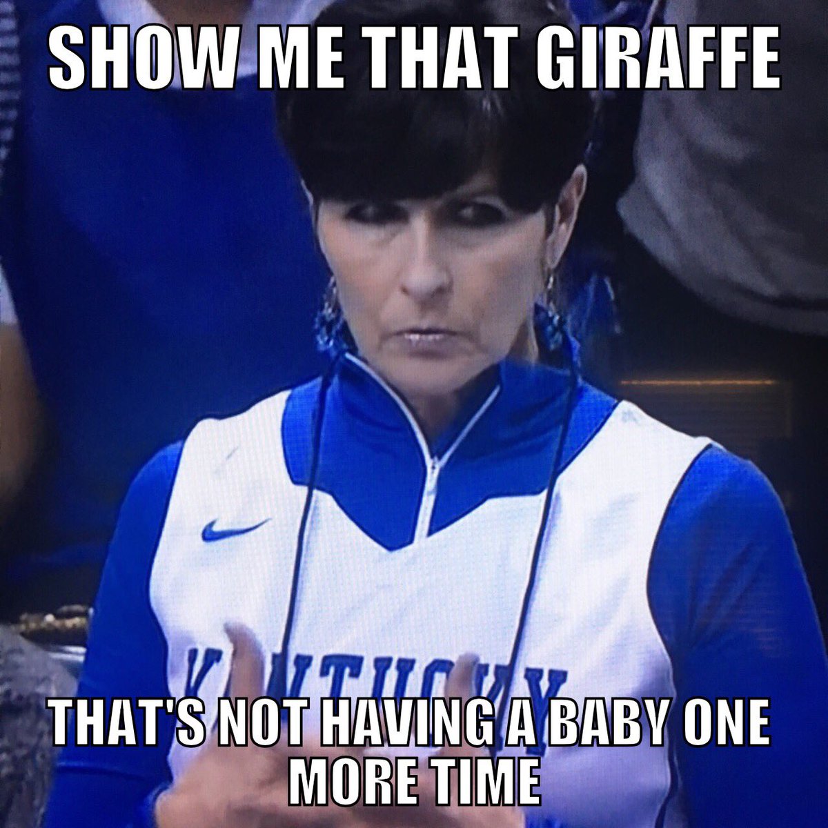 JCooperOrlando's tweet photo. #AprilTheGiraffe #marchmadness https://t.co/jVnusGLZ3E
