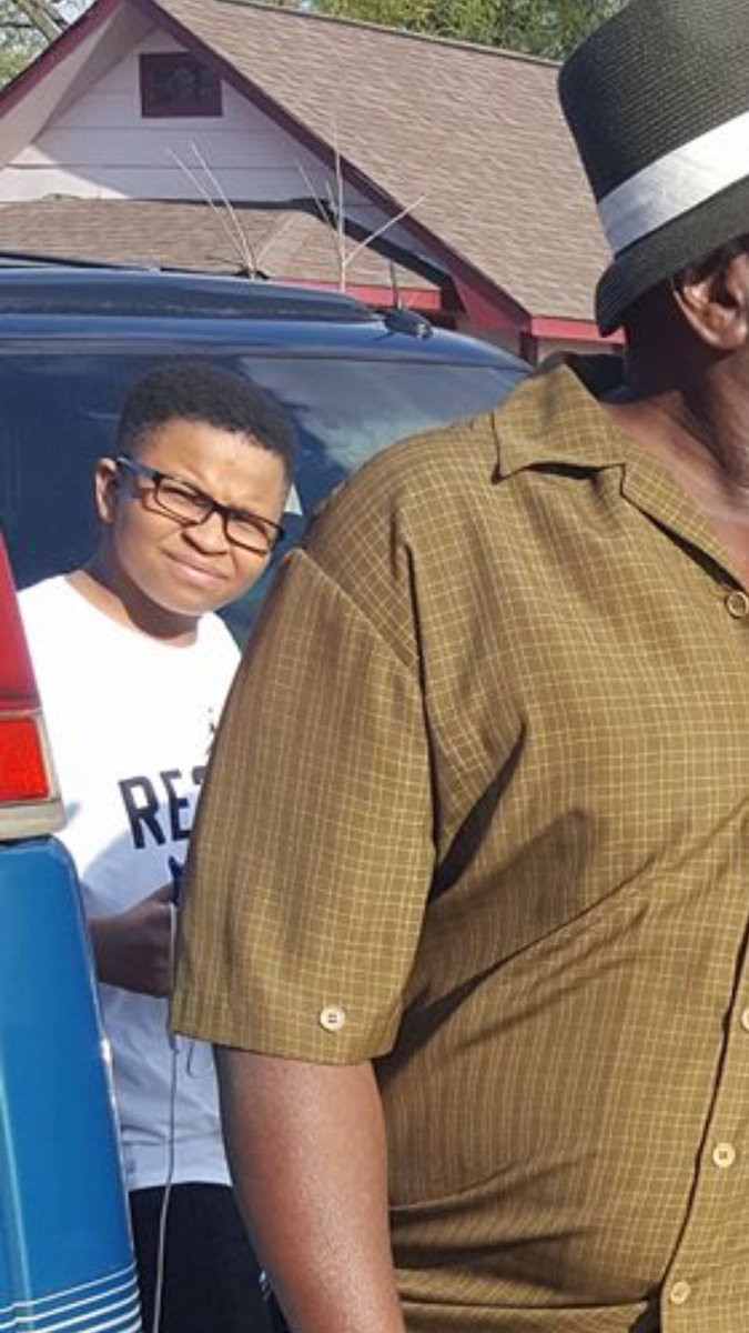 noo_labels's tweet image. When you see your mama kissing her uncle 😂😂😂😂😂😂 #WEAKAF