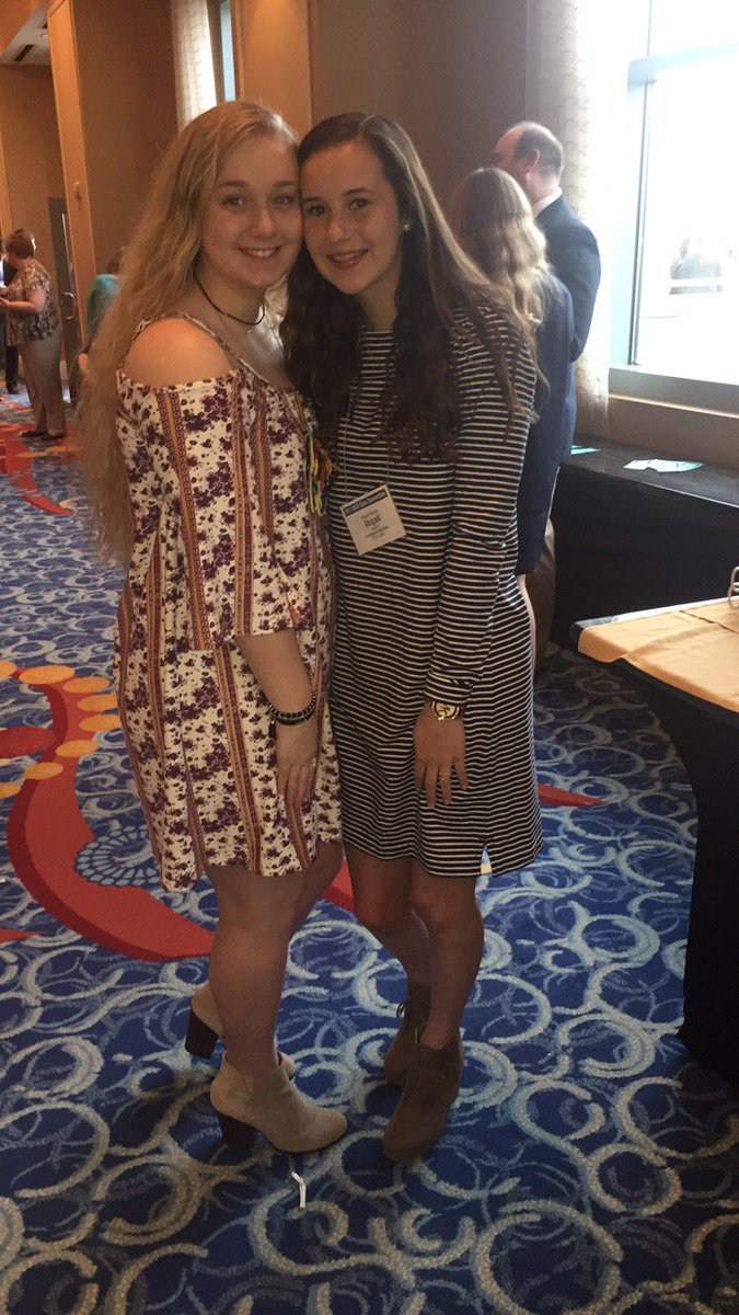 aprildrevitch's tweet photo. Here's to all the snorting, can't wait until next year ! #vsca2017 https://t.co/gKvxtYdlD7