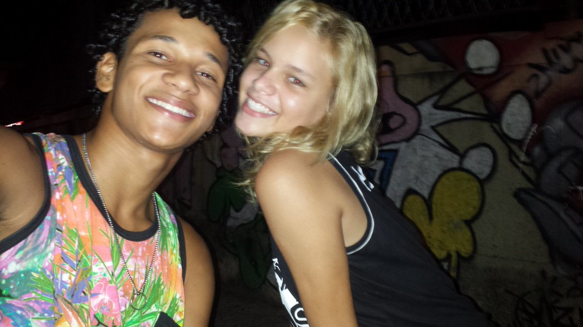 Leoa01_Sol's tweet photo. #De hoje com o melhor ..!πβ€
#Toh Feiah mais to com ele π
#Vidaaah..!ππ https://t.co/LYH2ohMVs0