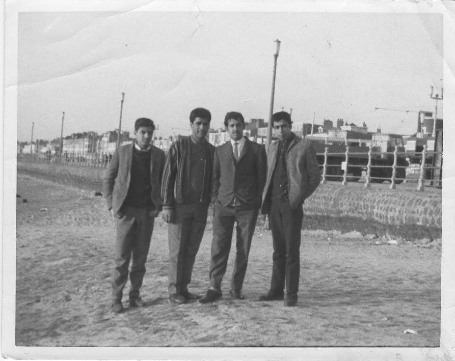 barbodhan's tweet photo. Pics from 1960's
#Atcha
#Ghanchi
#Rawat
#Patel
#Barbodhan https://t.co/ro4UDMunSm