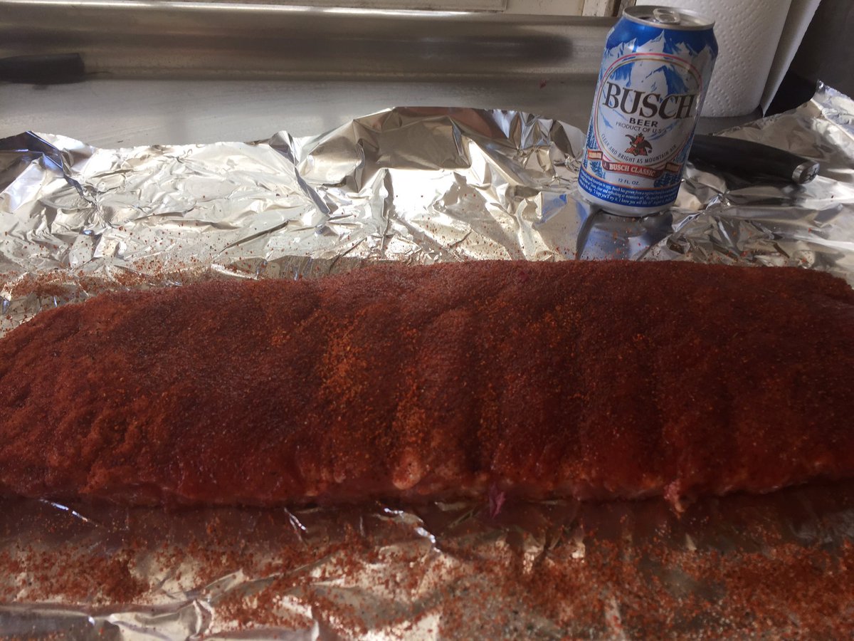 weldlife21's tweet photo. Cherry smoked ribs tonight on the weber... #DeLongsBarbecue #stateraised #volusiacountysfinest https://t.co/xZqwJwhABu