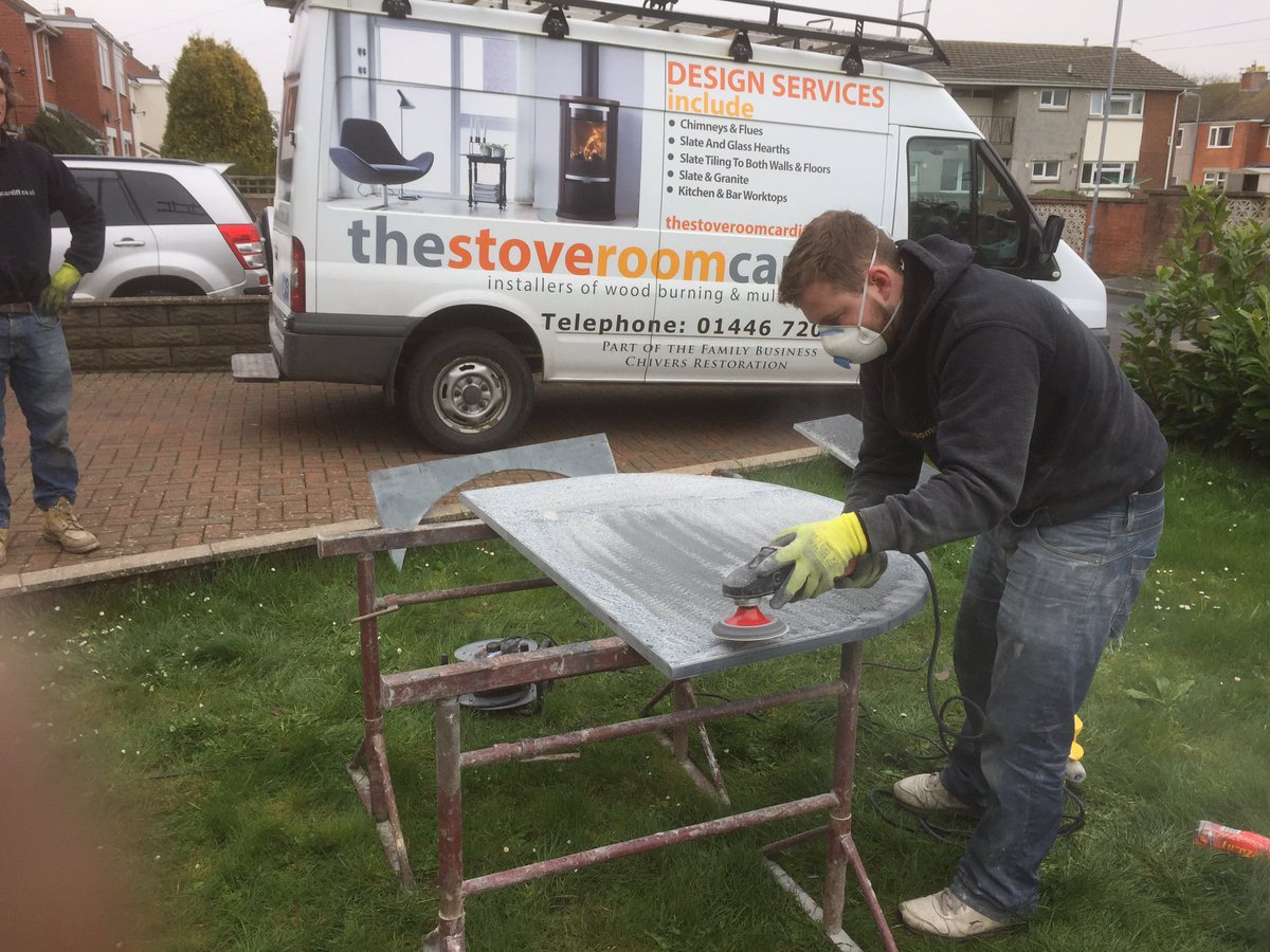 StoveRoom's tweet photo. Do like the background and the #heta #multifeul #stove fitted in #Barry https://t.co/76VQO26Mwu