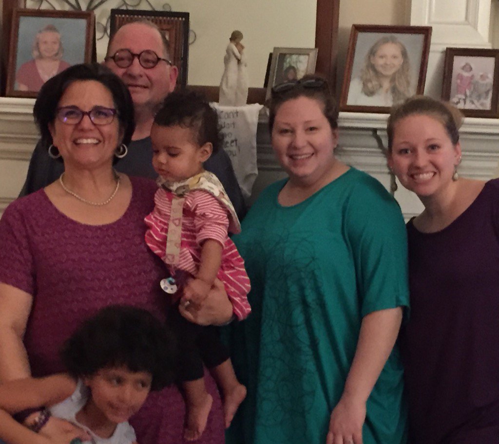 missterimom1's tweet photo. Family fun weekend! Amazing weekend with Kelly. We missed you Kevin! https://t.co/NH2Lr9z7re