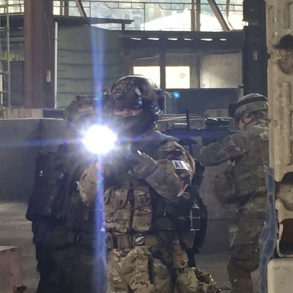 SergeantZyco0's tweet photo. だゐごろう氏(@dawigolowen )が撮ってくれたPVS-21装備！！ポーランド力が飛躍的にｱｯﾌﾟｼﾀ!!
貸していただいた方はun氏(@unfaf ) https://t.co/VLgakoecV3