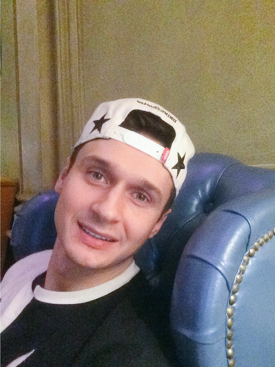 Alex Kof on Twitter: "Guys, how do you spend the evening? @LucasEnt