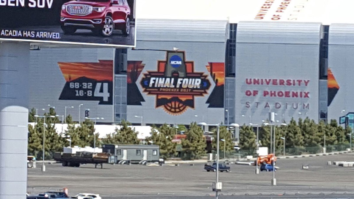 HiltonTapatio's tweet image. Welcome to #visitphoenix @ZagMBB @OregonMBB @UNC_Basketball and @UNC_Basketball