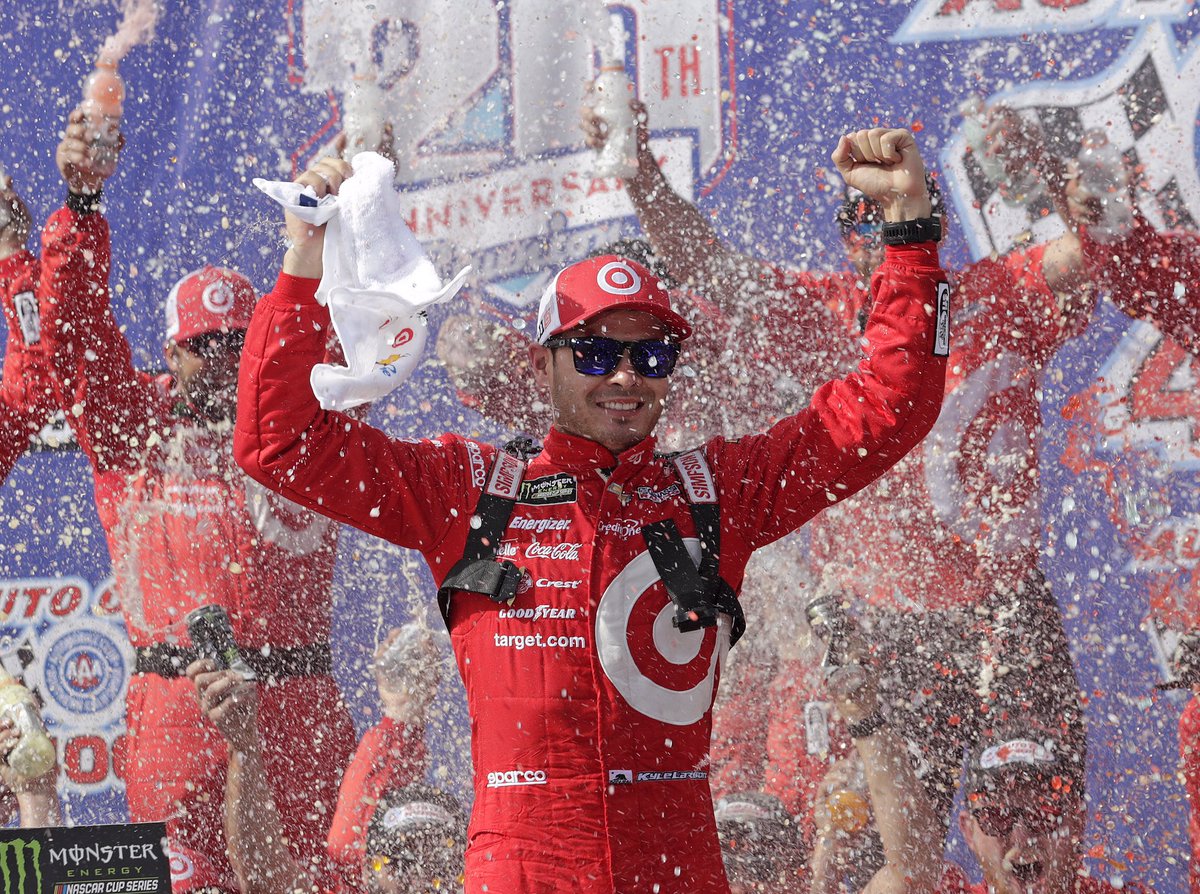#AutoClub400 Pole win✅
#ServiceKing300 win✅
#AutoClub400 Stage 1 win✅
#AutoClub400 win✅
<a href="/NASCAR/">NASCAR</a> point leader✅

Congrats to <a href="/KyleLarsonRacin/">Kyle Larson</a>!