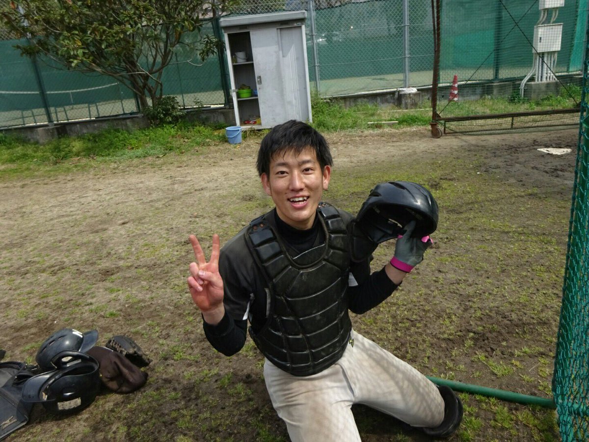 長崎大学医学部準硬式野球部 Pa Twitter 部員紹介 名前 林 克也 所属 医学科新５年 出身校 千葉県立東葛飾高校 ポジション 捕手 得意 ノック でシゴクこと 恋愛 医者とcaという最強カップル 出世払いでね っと言って奢ってくれるらしい 一言 ヘッヘッヘ笑