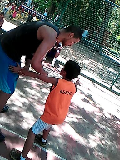 EscuelaDbasketC's tweet photo. Clinica con @francenteno07 donde impartio sus conocimientos y toda su experiencia. Uno de sus temas principales fue la responsabilidad https://t.co/BDvZfkJCt7