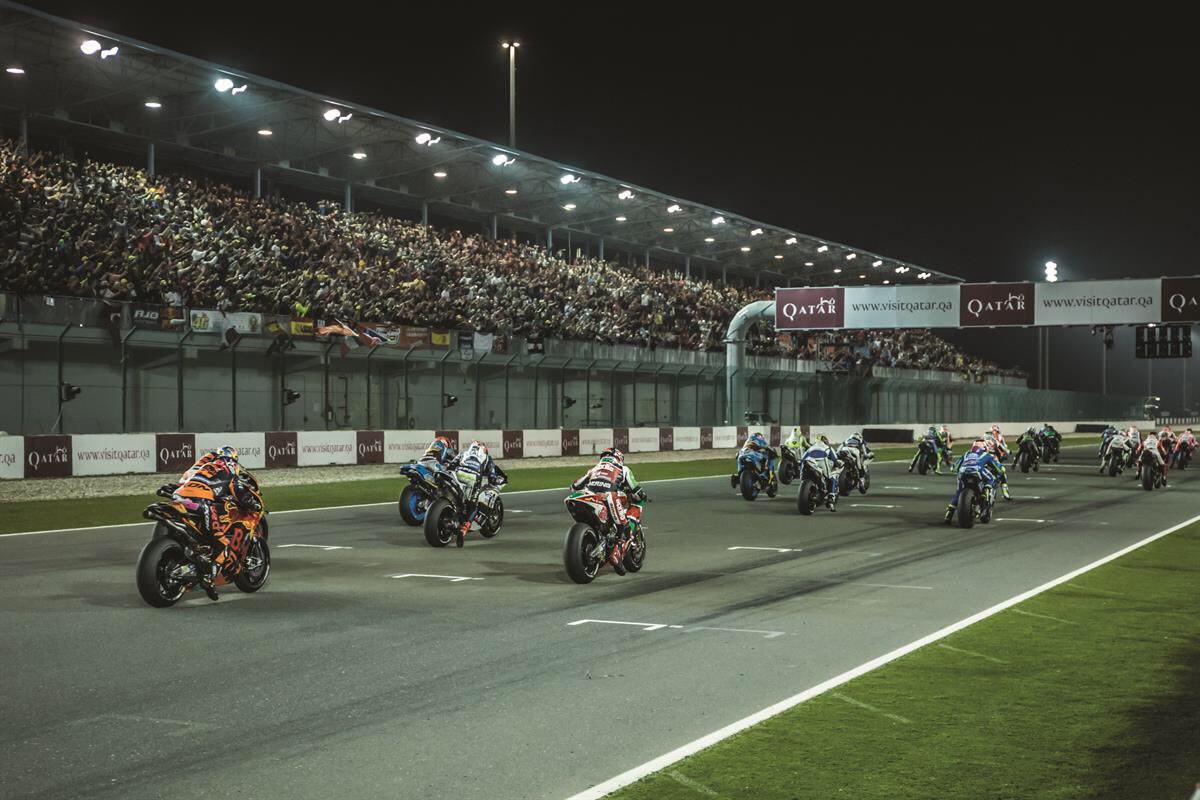 KTM_Racing's tweet photo. PICTURES RACE @MotoGP #QatarGP with @polespargaro & @BradleySmith38 on #KTM MEDIA LIBRARY.
🖥 https://t.co/07CeHwKniF
📷 #MarcinKin https://t.co/z7pCZRExdb