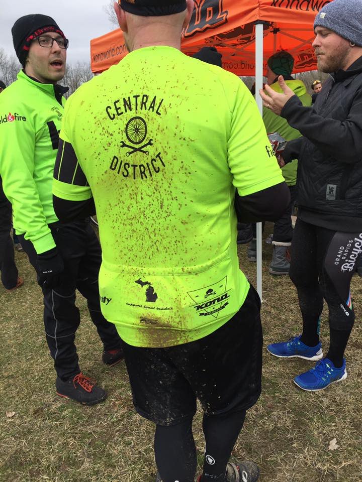 kolotc's tweet photo. A #meltingmann shot of the @CentDistrictGR dudes. #barryroubaix was even muddier! #kolotc #cycling https://t.co/1Nrm58KfcB