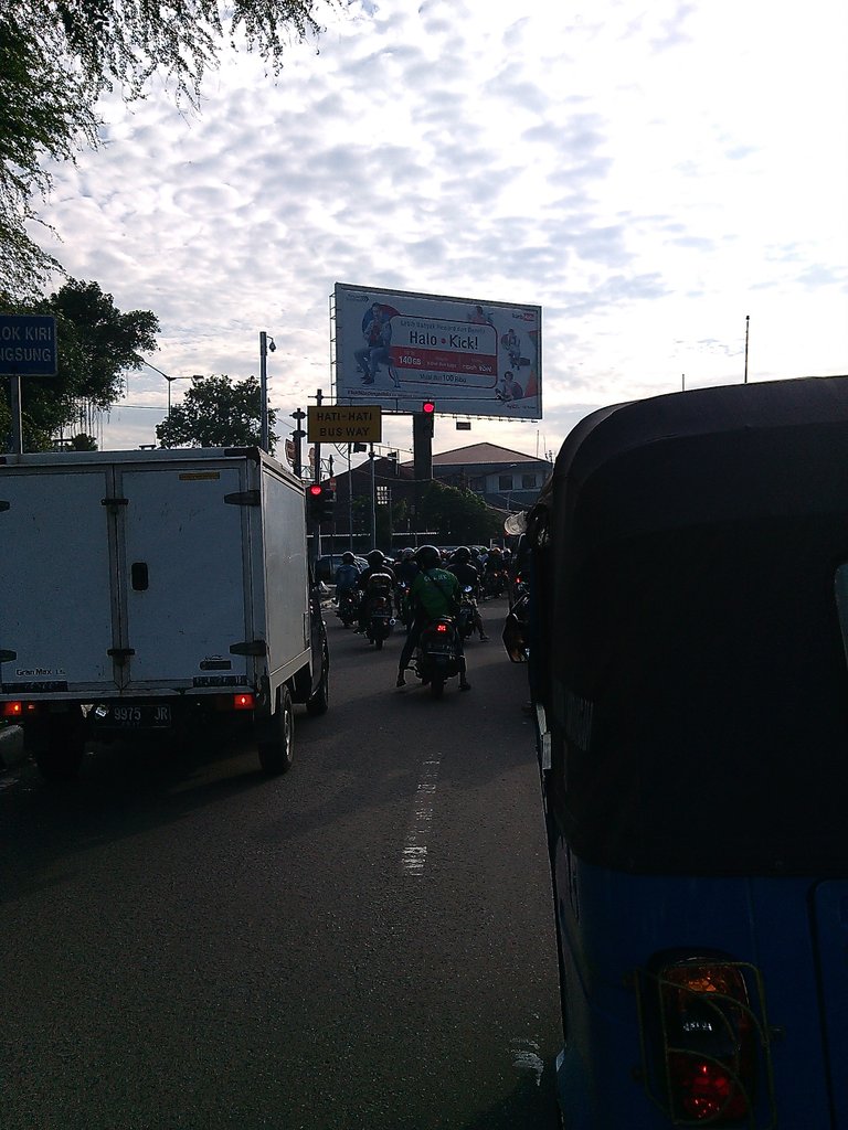 07:24 TL Sutomo arah Kemayoran ramai lancar <a href="/SonoraFM92/">Radio Sonora Jakarta</a>