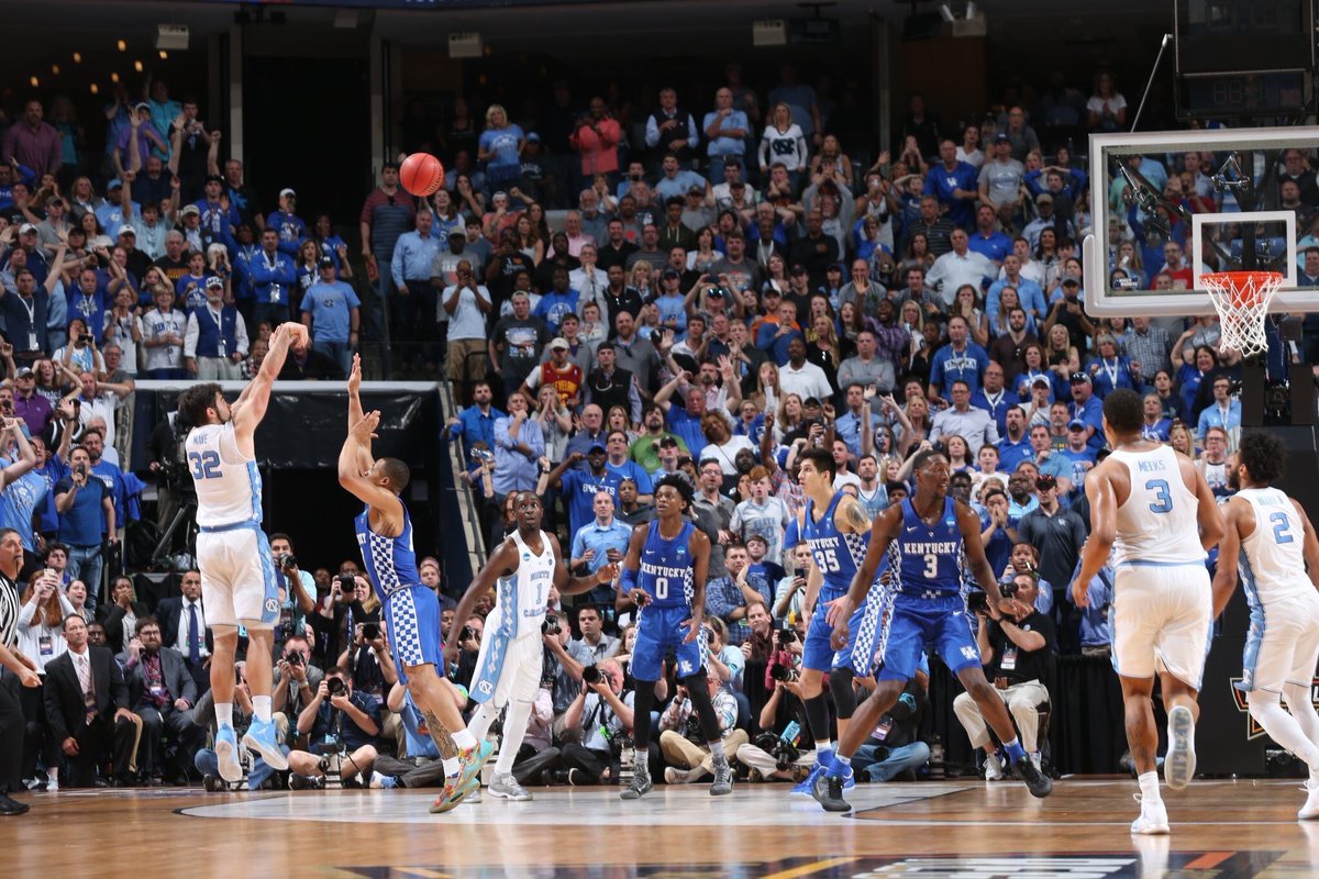 AndyDaughtridge's tweet photo. This is our Jordan '82 picture #finalfour https://t.co/OxsdvitisQ
