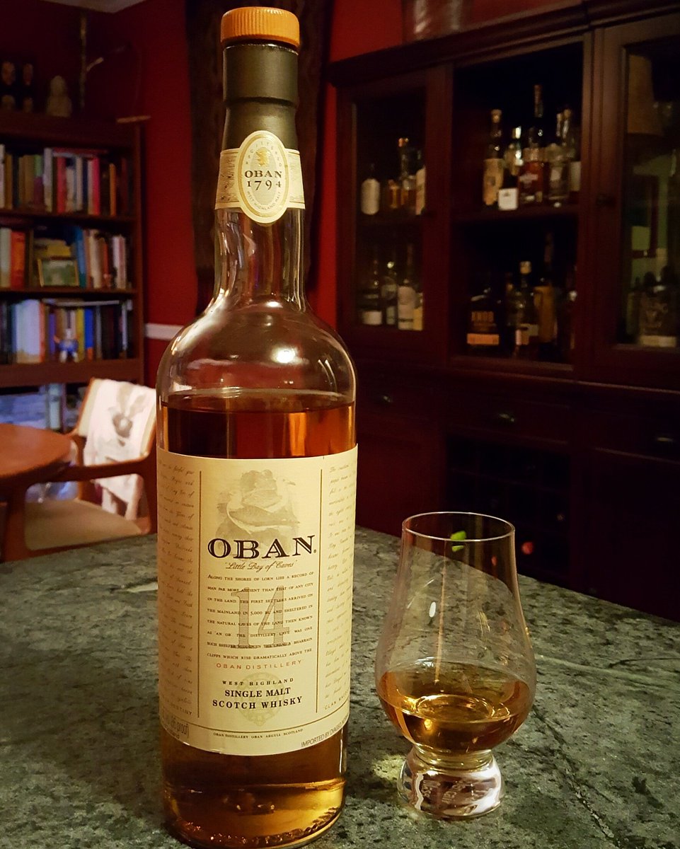stilltrippers's tweet photo. Oban 14, Day 85 of 365 Drams 2017, 22/22/21/22 - 87 Total #365drams2017 #saratogawhiskeyclub #oban #sınglemalt #whisky #justaddseafood https://t.co/pB8j4TRELS