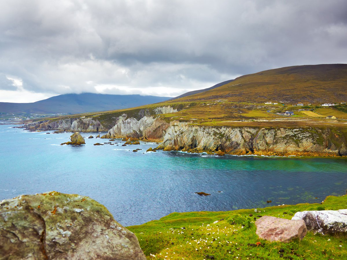 CNTraveler's tweet photo. Exploring Ireland's beautiful islands https://t.co/PSZClCycT6 https://t.co/kmxLW2K0MU