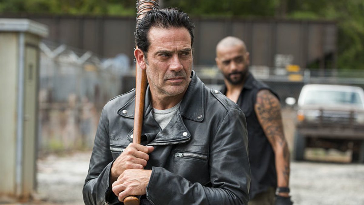 ImmortalDixon's tweet photo. RETWEET if you’re watching #TheWalkingDead https://t.co/uVae8m3G8W