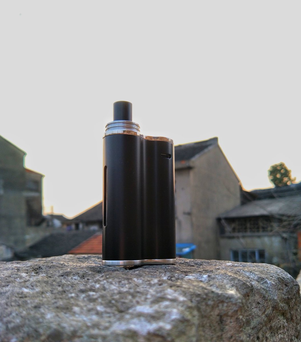 EleafGlobal's tweet photo. Everyone needs an easy to use kit like #Eleaf #iJustX. Do you agree?π
Check out more:https://t.co/smVWyTiQGg https://t.co/Mifhy9a7CQ