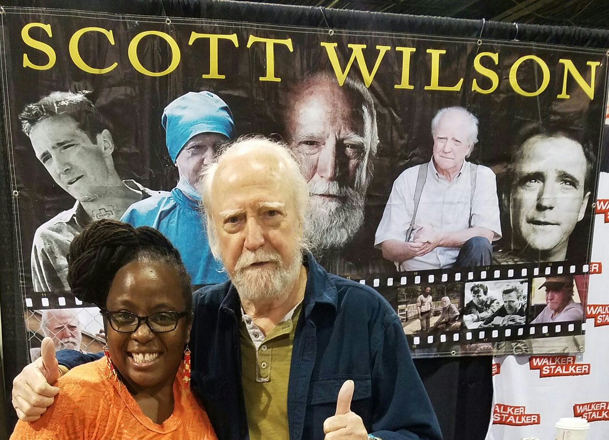 HannahTSpenc's tweet photo. Walker Stalker heaven!!! @heroesfanfest  #TWD #Carl #Hershel #T-dog #FanfestChicago https://t.co/mcRUXL2Bwd