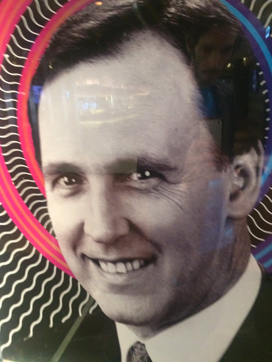 3 degrees tweet media