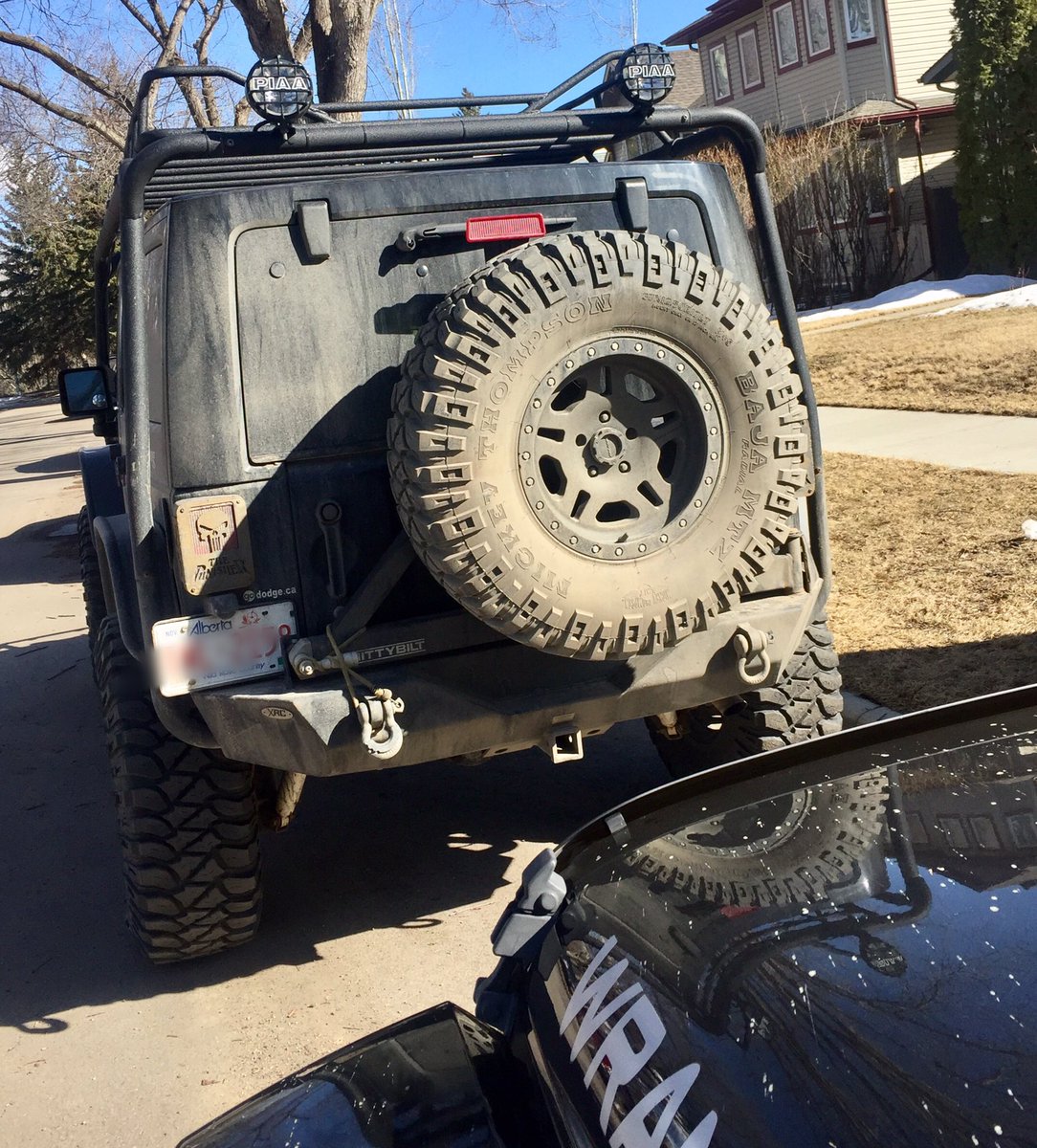 #YouveBeenKoozied #CardedByTheJeepMafia #Punisher via your #CanadianKoozieConnection #ForTheLoveOfJeep 😎🇨🇦👋🏼