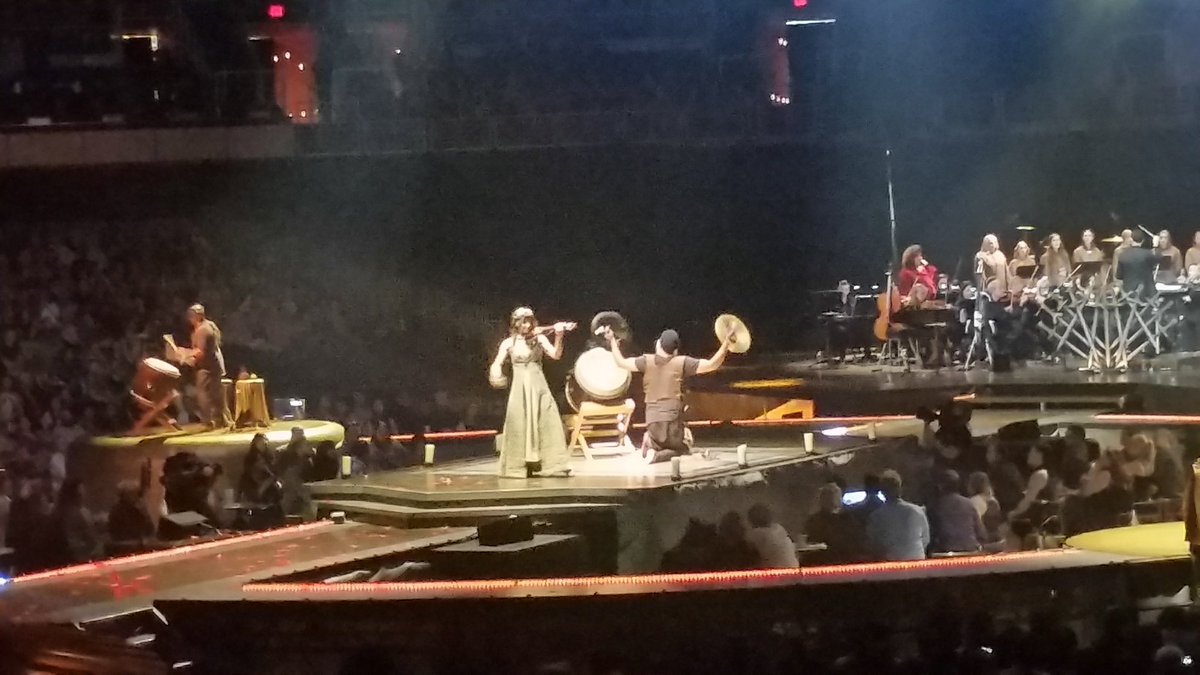 AguilarX's tweet image. .@xtinewu @Djawadi_Ramin yall killed it tonight. #gameofthronesliveconcertexperience