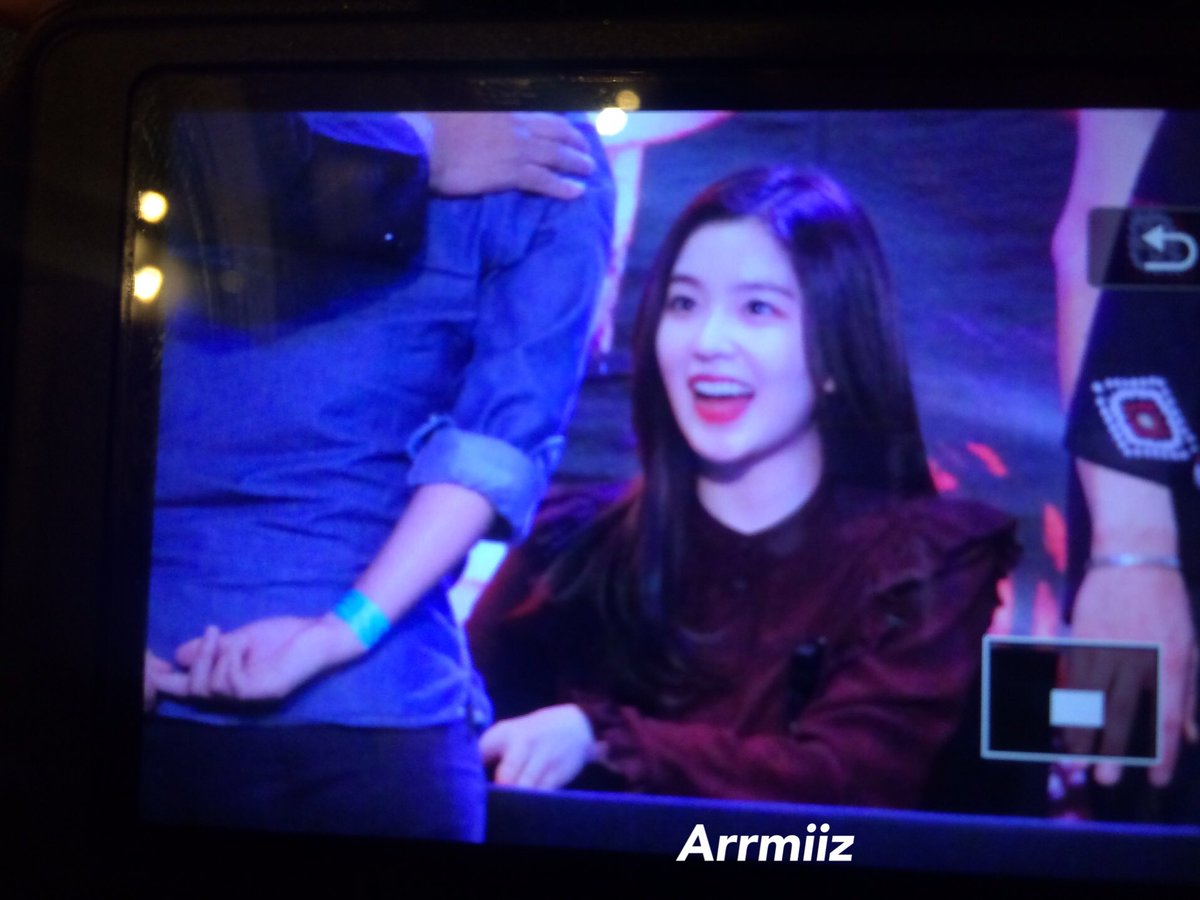 arrmiiz's tweet photo. Irene❤️ #IRENE  #RedVelvet  #REDVELVET_1st_inBKK https://t.co/cTvJlGNvto