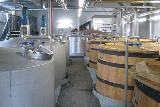 GreatDrams's tweet photo. Wood vs. Steel Washbacks https://t.co/ElCaV2yaJR #Wood #Steel #Washbacks https://t.co/kT64ysPpbd