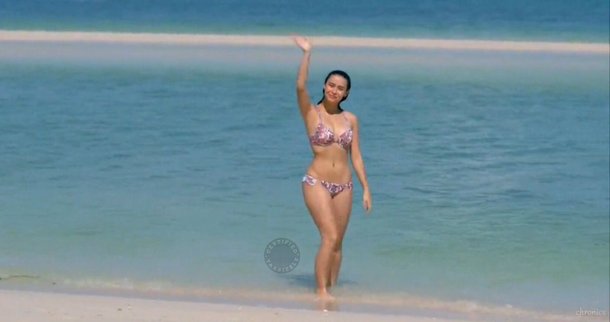 yassi pressman hot bikini