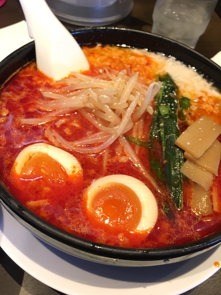 悪夢の駆逐艦 ボノラーシュ みんな明日はダークソウル3のdlcだよ 各自エストを飲むなり 緑花草を食むなりして準備したまえ ちなみに私は古都ヤーナムにて血の医療を受けて備えるよ 頂きます T Co Ittvwclmq8 Twitter