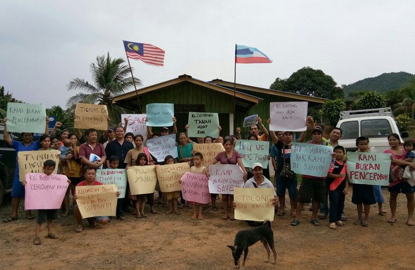 roketkini's tweet photo. Penduduk Kg. Bobotong trauma rumah diroboh, pelawa ‘bos’ jabatan hutan turun padang
https://t.co/48wQoJ9BAC https://t.co/dSdByeoa32