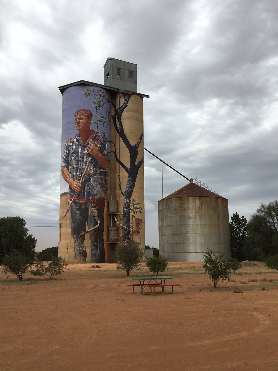 rexster's tweet image. Awesome silo art #patchewollock #mallee #Victoria