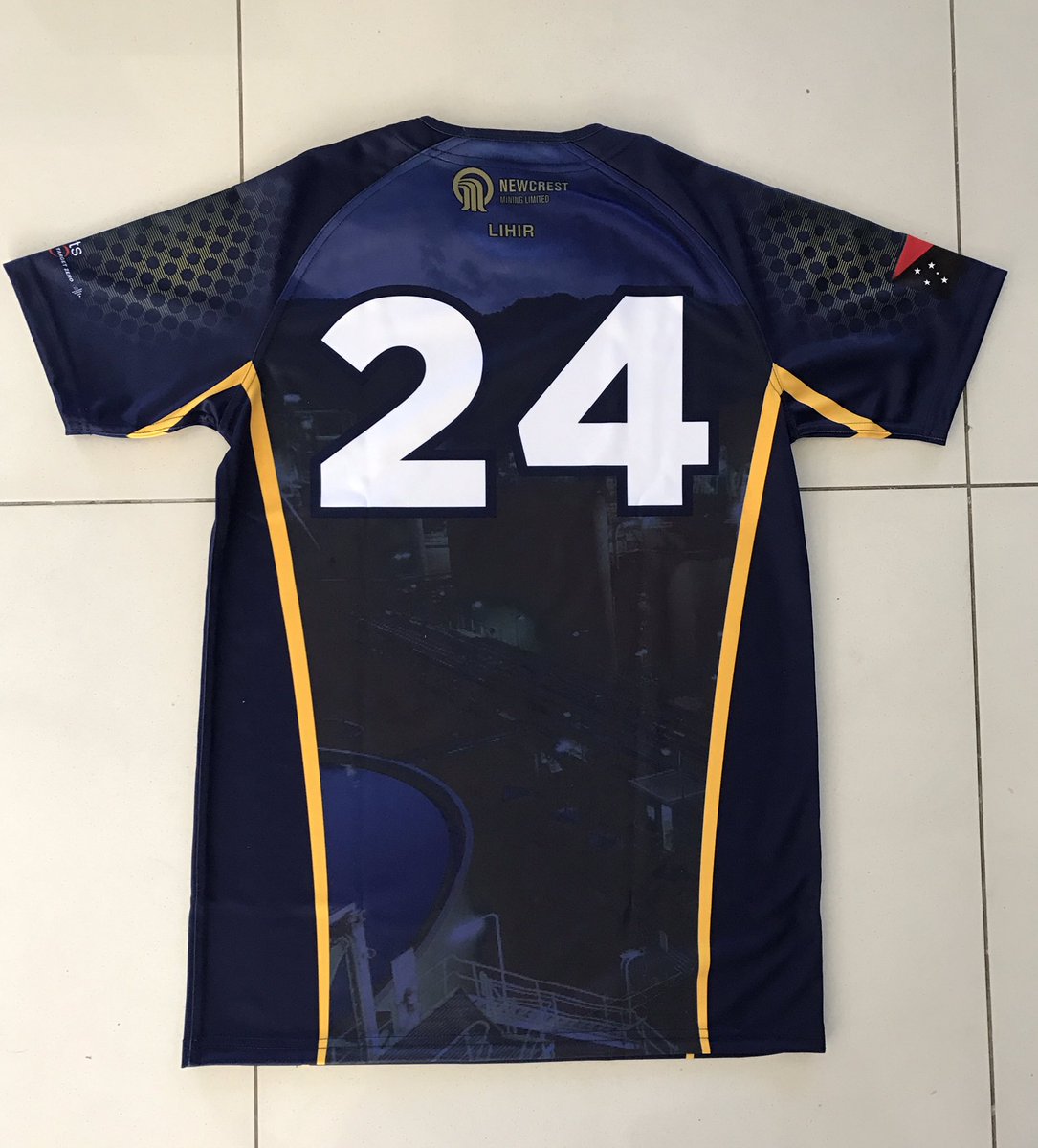 Rugby jersey for Newcrest Mining Zero Tasol safety rewards program

#mining #rewards #nrl #rugby