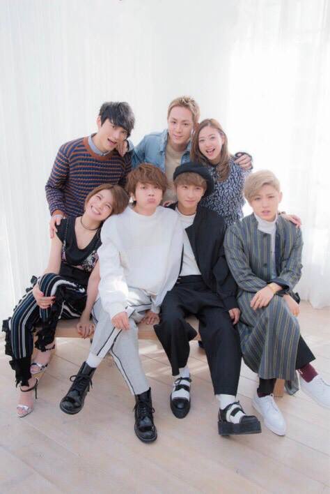aaa_btsluv's tweet photo. また７人でキラキラと、笑顔いっぱいでステージに立つ姿を見れますように…

何年かかってもいい。
戻ってきて。

AAAは1人もかけちゃいけないんだよ…？ https://t.co/vhx5uBGuw0