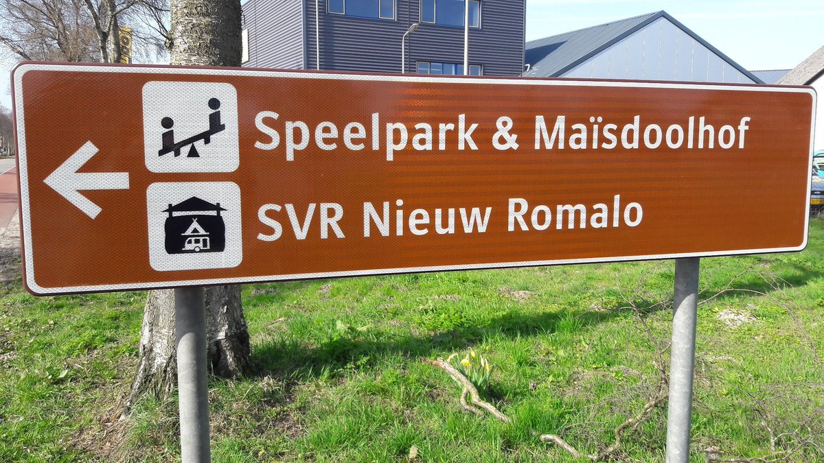 campingromalo's tweet photo. de bewegwijzeringsborden zijn geplaatst, onze nieuwe locatie is gemakkelijk te vinden voor iedereen! #camping #nieuw #romalo #bijna #open https://t.co/rrjPuyX3Nd