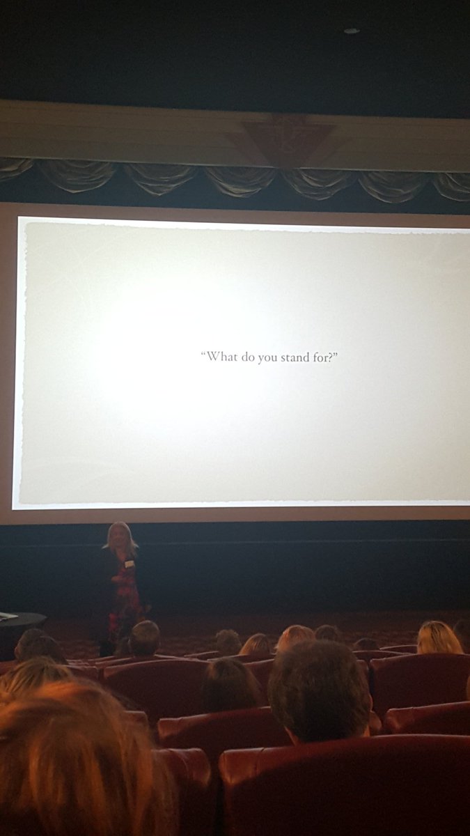 N3rdyByN4ture's tweet image. #swp17 Glenis making me and @amscraig  cry *again*