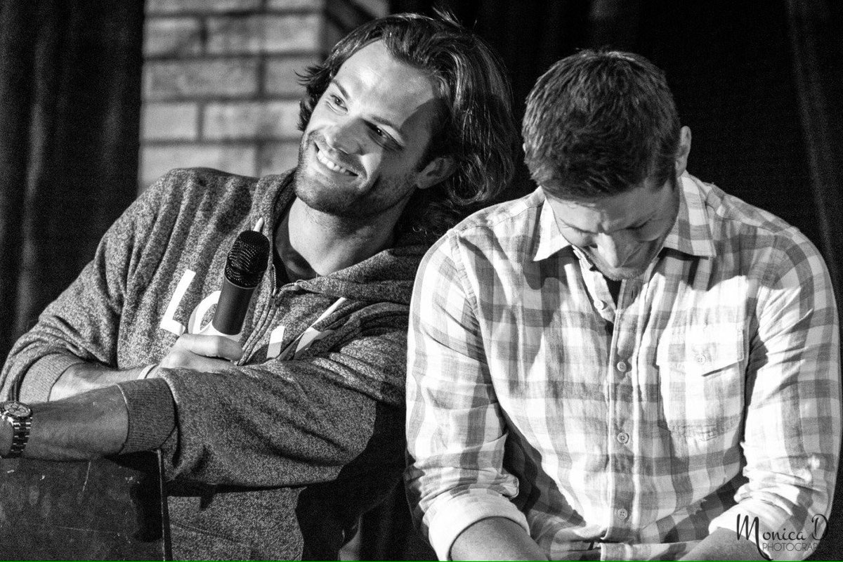upon_a_girl's tweet photo. I wish everyone a good morning &amp; a bright start into the week ☀️😊 here's something crush-worthy to sweeten your day! 💛 #J2 #AKF #LOVE #MKM https://t.co/QAWtngGzgs