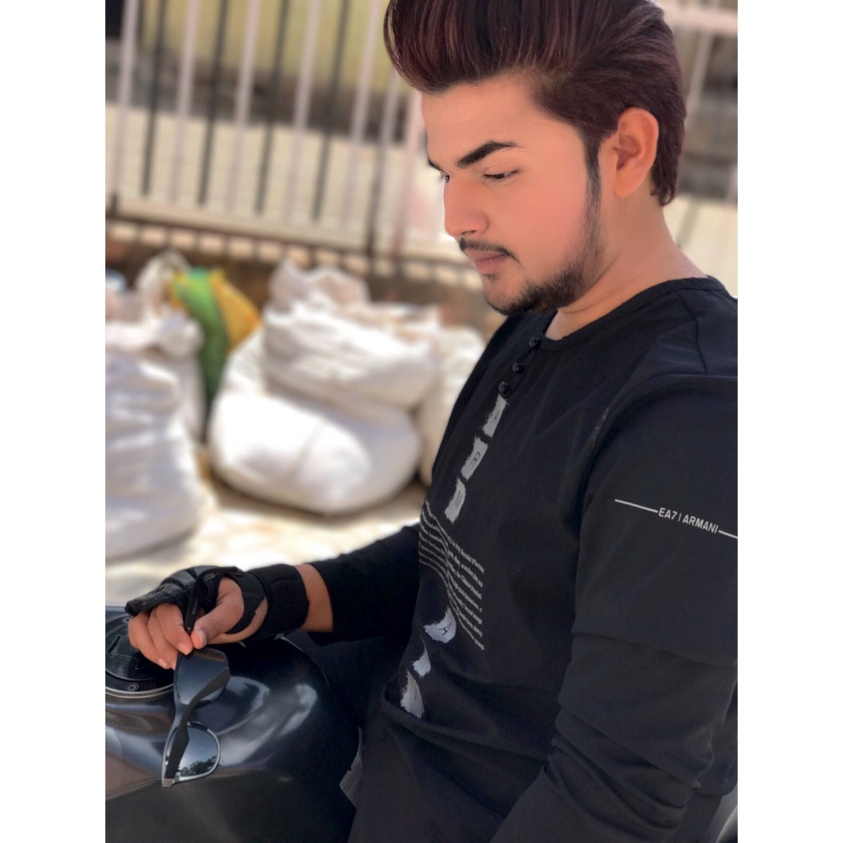 001_Rahil's tweet image. 