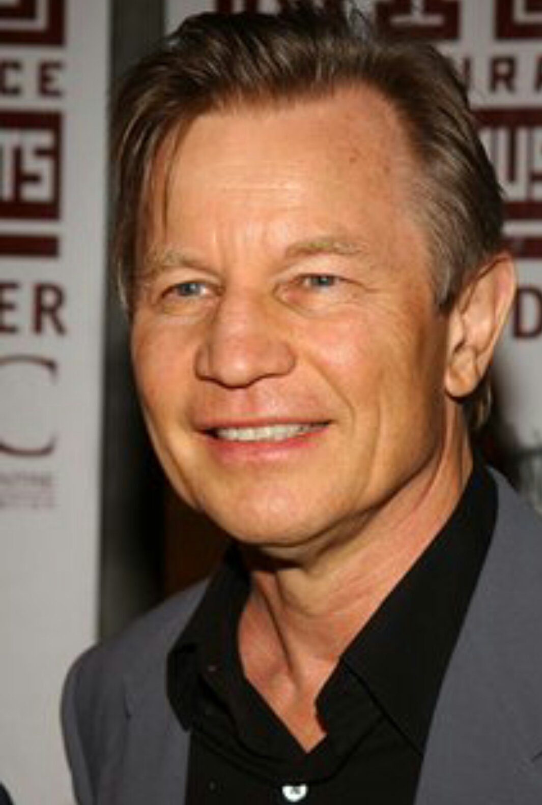 Happy birthday to Michael York! 
The voice of Count Vertigo
Born: March 27, 1942 