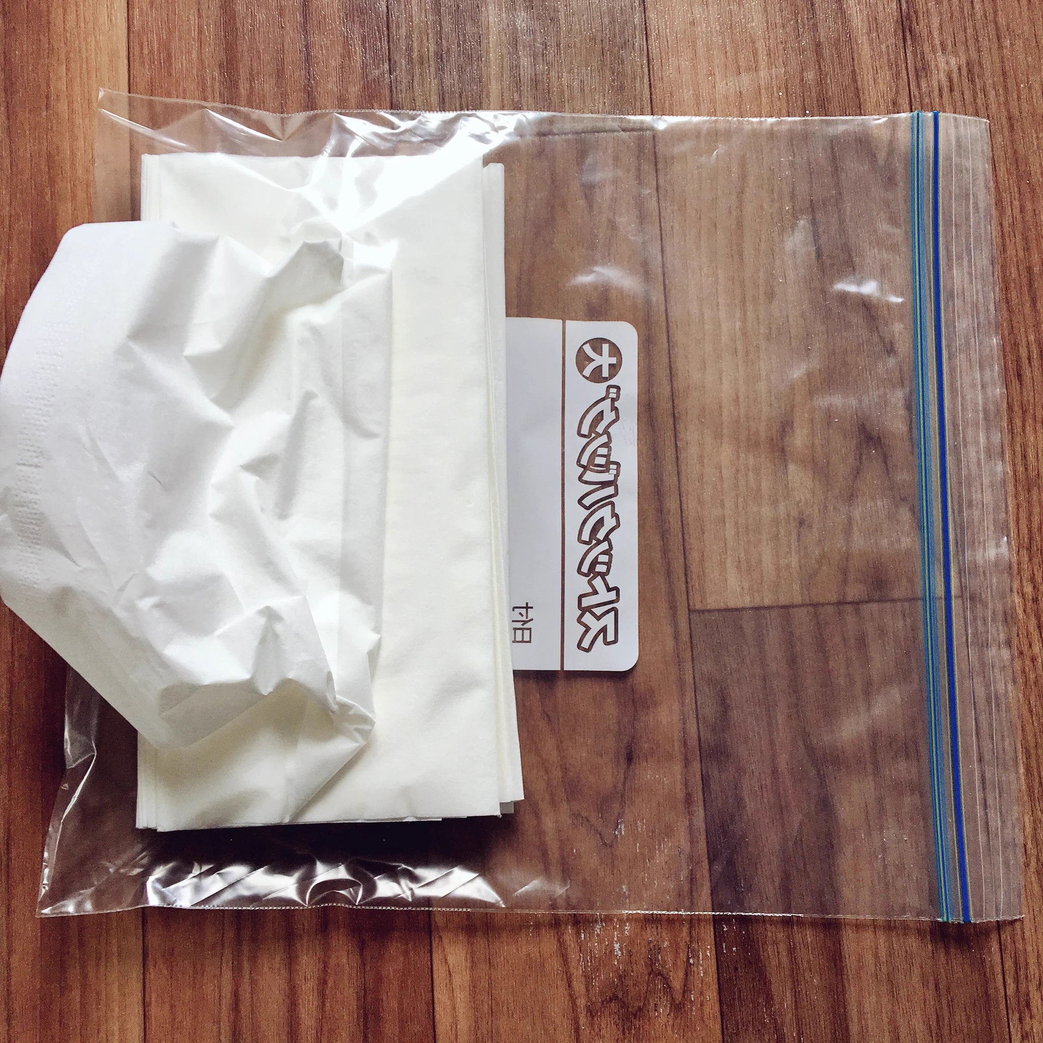 花粉症持ちにはありがたい？箱ティッシュの中身を持ち運べる方法がこれｗｗｗ