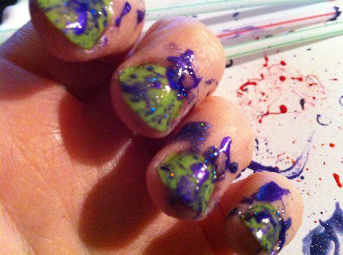 EKNabumati's tweet photo. #AMissionImpossibleIsWhen you think you can properly manicure your right hand nails💅😬 https://t.co/wZCsROyqBg
