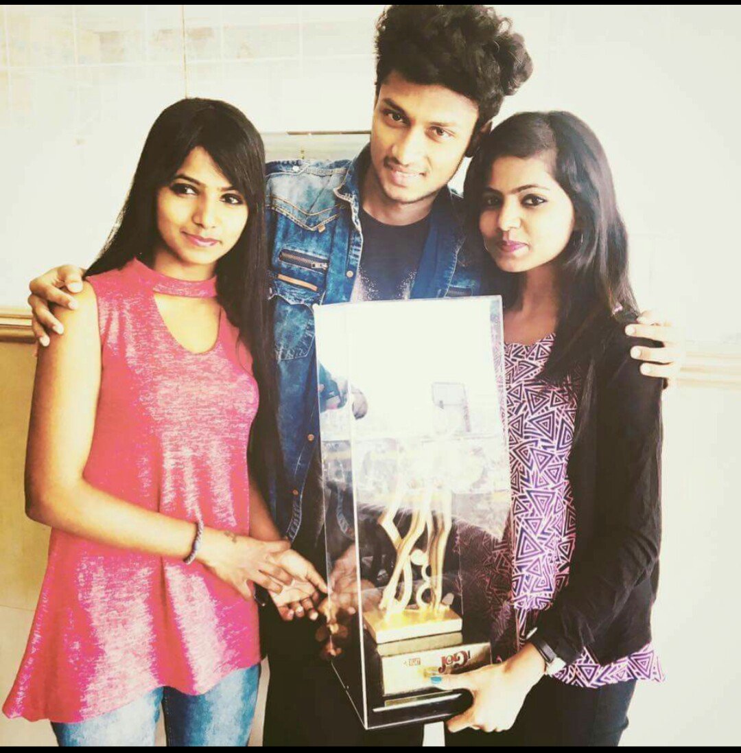ManiFelinaFans's tweet photo. The #DancingJodis of #JodiSeason9 #TitleWinner you deserve it felina and mani darlings. Always our love and support ll b thr for you both ;) https://t.co/KuDxa3Dy6G