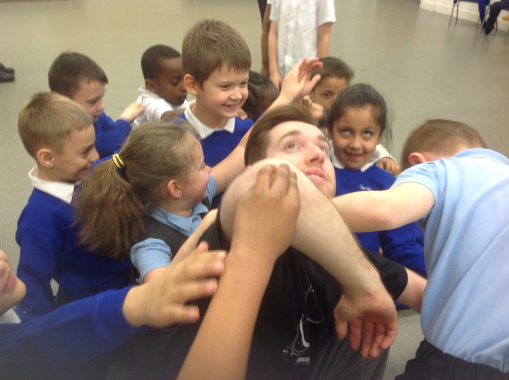 Moat_House's tweet photo. Creating a food pile in 3ZT for our final performance. We will soon be appearing at Warwick Arts Centre. 🎉🎭🙌 https://t.co/yXcGnM0A0x