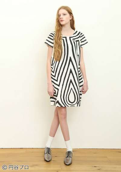 Massando ダダのワンピース 普通にカッコいいんだけど ウルトラマンシリーズ グラニフ コラボレーションアイテム3 28 火 発売 4 1 土 川崎 4 2 日 お台場にウルトラマンとバルタン星人がやってくる 円谷ステーション T Co Ac1ifutufm