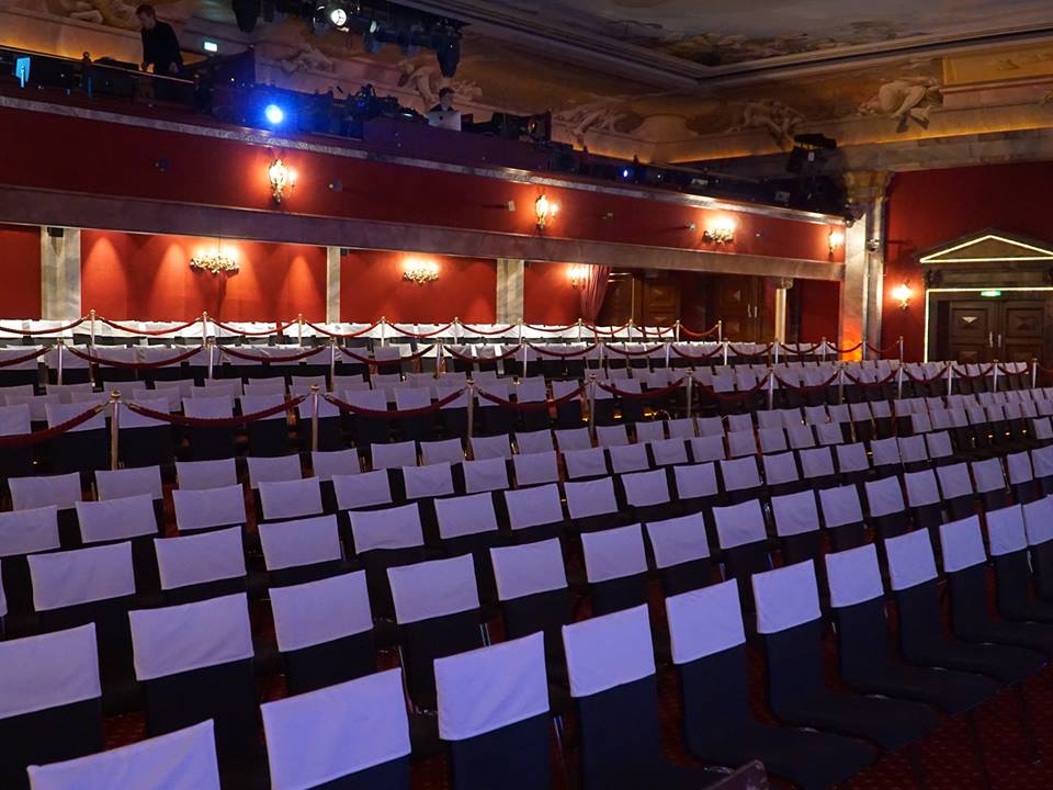 cloudfest's tweet photo. There isn't a bad seat in the house at the .com arena - and that's 500+ seats!
Get ready to #MakeHostingGreatAgain at #WHDglobal! #hosting https://t.co/m1jzFOJ68n