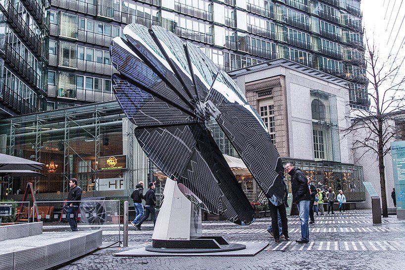 temokvoice's tweet photo. #smartflower #solarDevice blooms like a #flower and turns with the #sun ......
https://t.co/051S4Uqxsj https://t.co/DE96LF3Dxo
