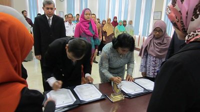 BPOM_Serang's tweet photo. Pelantikan pejabat struktural eselon IV di lingkungan Balai POM Serang, Selamat menjalankan tugas :) https://t.co/iJqxahcrNM