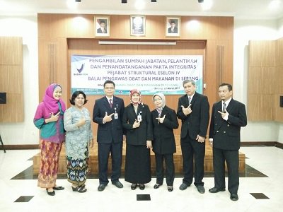 BPOM_Serang's tweet photo. Pelantikan pejabat struktural eselon IV di lingkungan Balai POM Serang, Selamat menjalankan tugas :) https://t.co/iJqxahcrNM