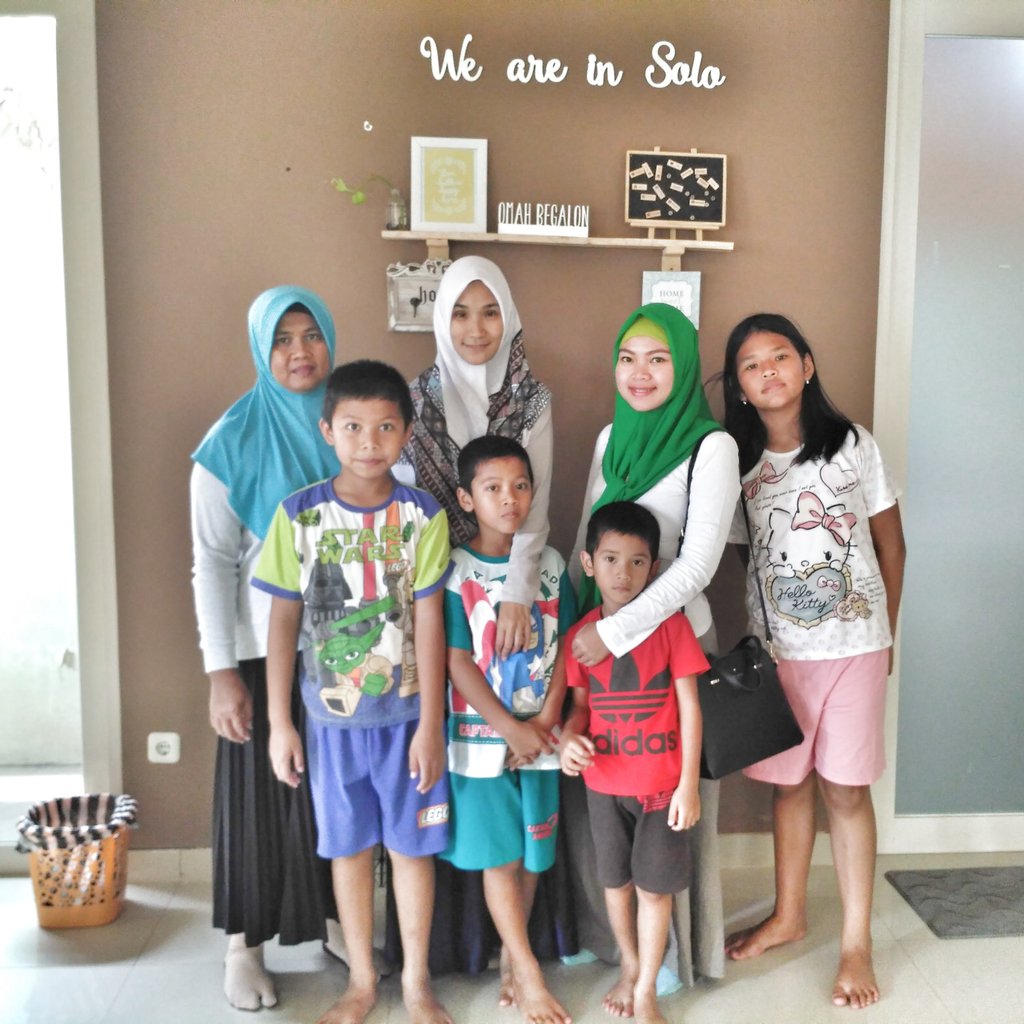 omahbegalon's tweet photo. Terima kasih kak Sendy dan keluarga dari Bali, sudah berlibur di Omah Begalon Homestay. Kami tunggu kedatangannya kembali 😊😊 https://t.co/DyBlC56W2H